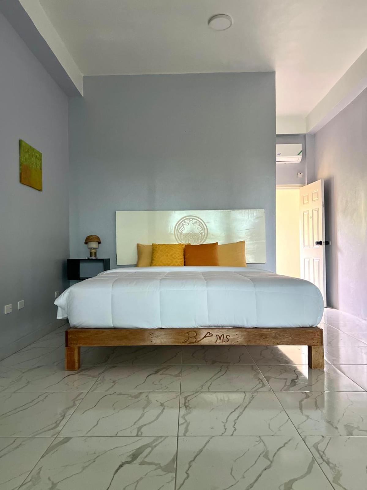 Misbhaven Resort And Spa ปอร์ตอันโตนิโอ ภายนอก รูปภาพ
