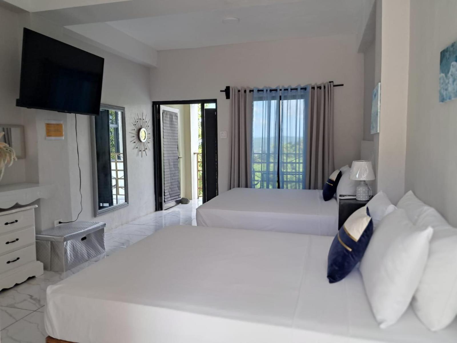 Misbhaven Resort And Spa ปอร์ตอันโตนิโอ ภายนอก รูปภาพ